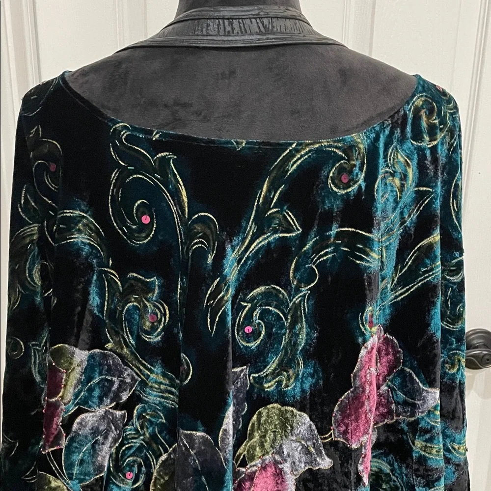 Coldwater Creek Black and Multicolor Embroidered/ Sequence  Poncho O/S